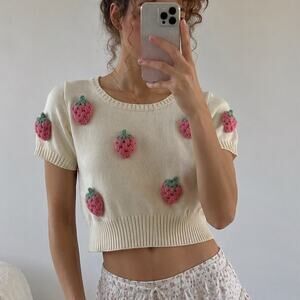 Luna Ivy Strawberry Crop Top Sweater Size M Cottagecore Coquette Kawaii Twee